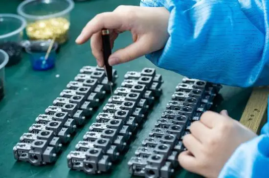 Red 16 Lines Laser Level